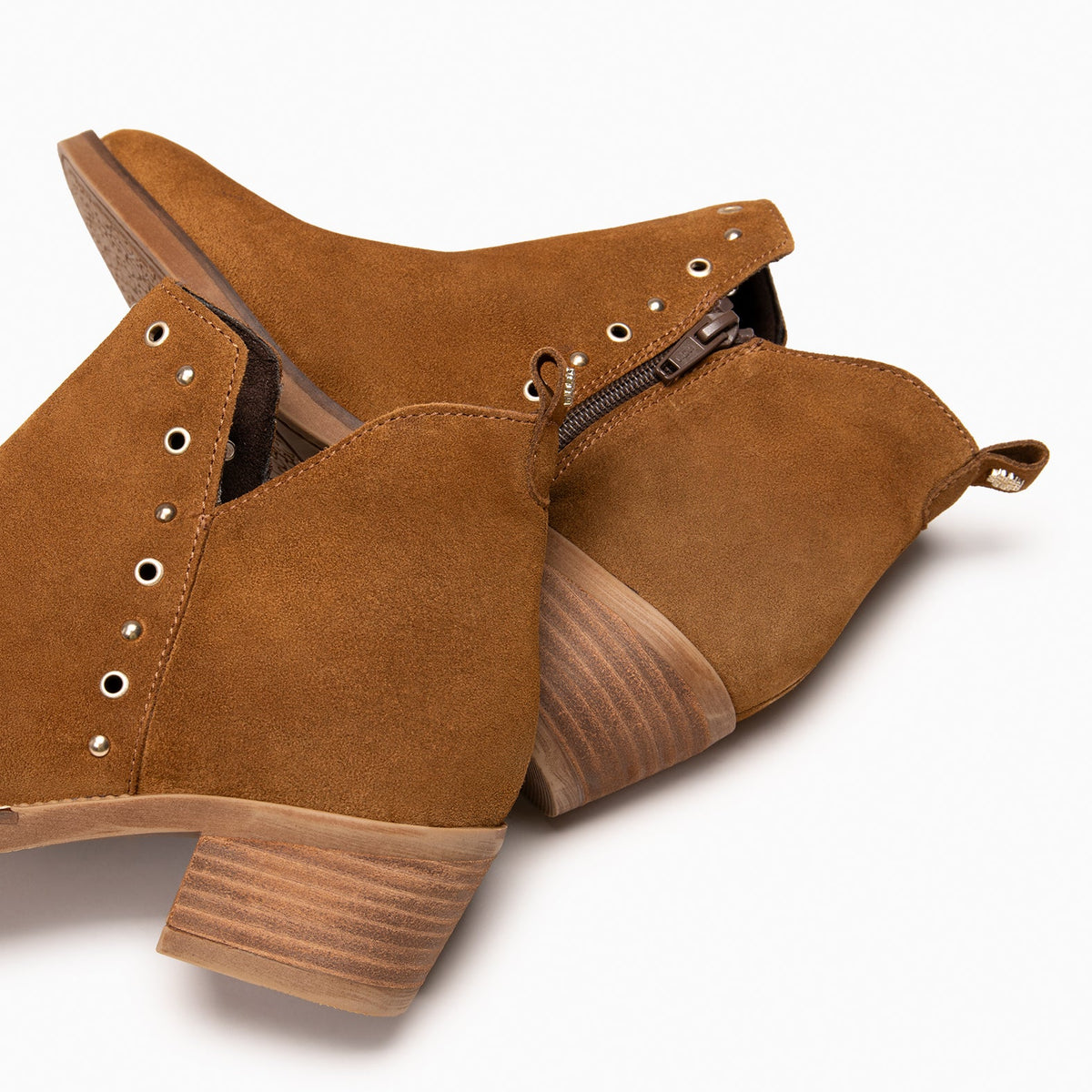 Cuero | MILES · vista 7