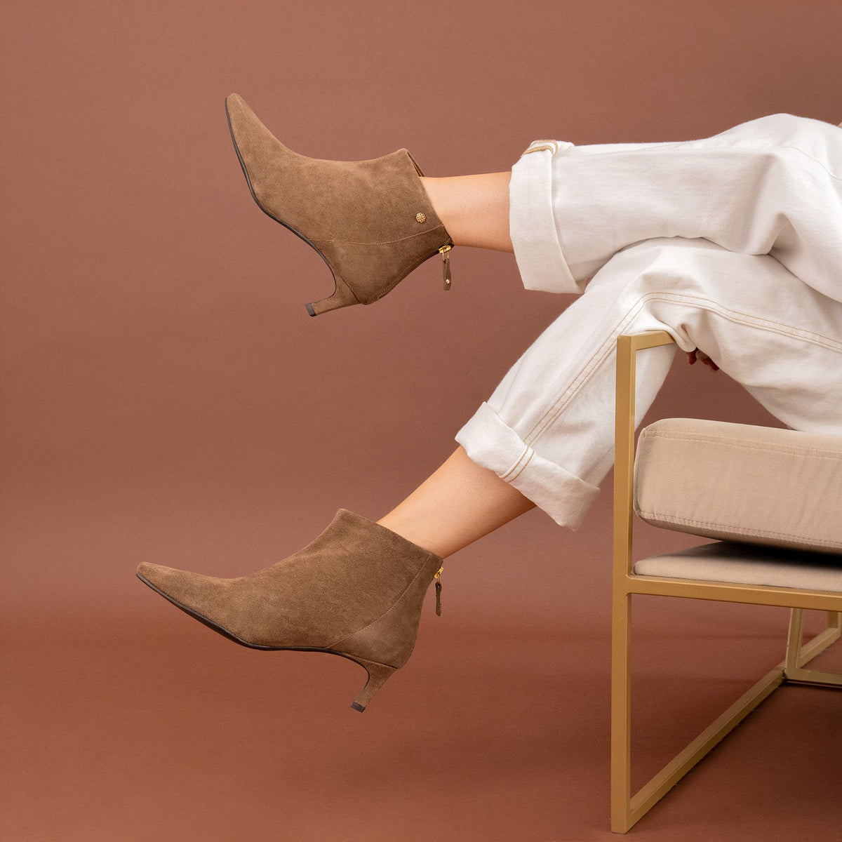 Taupe | LUISA · vista 7