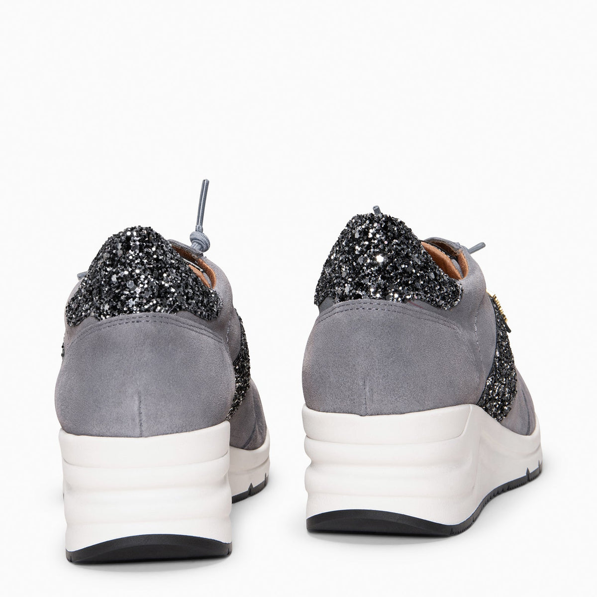 Gris | PAU · vista 3
