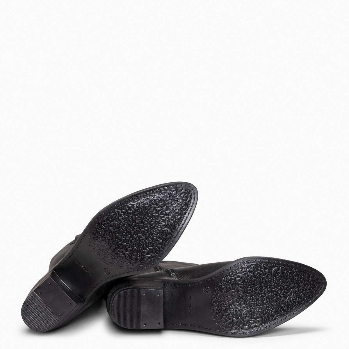 Negro | VALLEY · vista 5