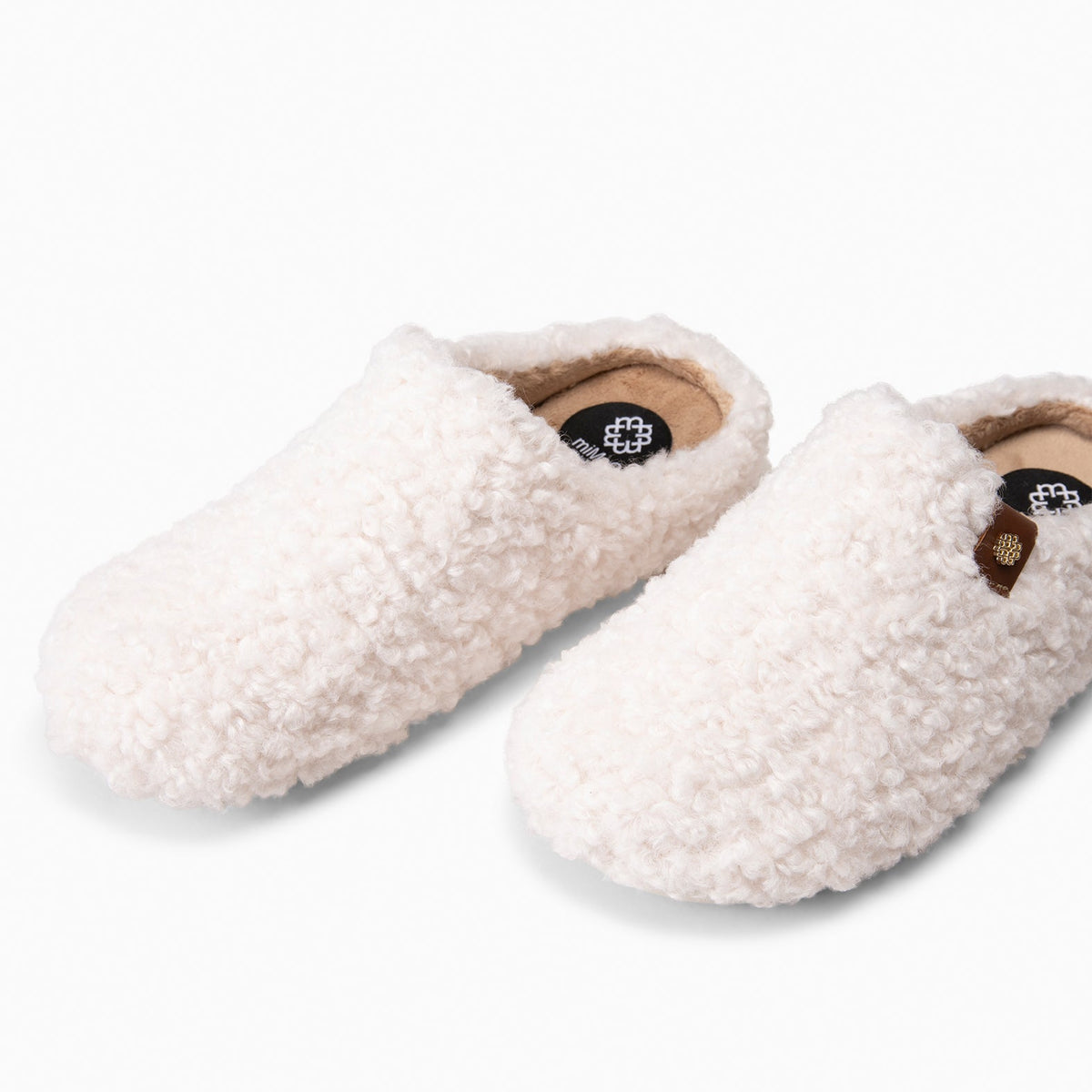 Crudo | KOMFY DREAMS · vista 3