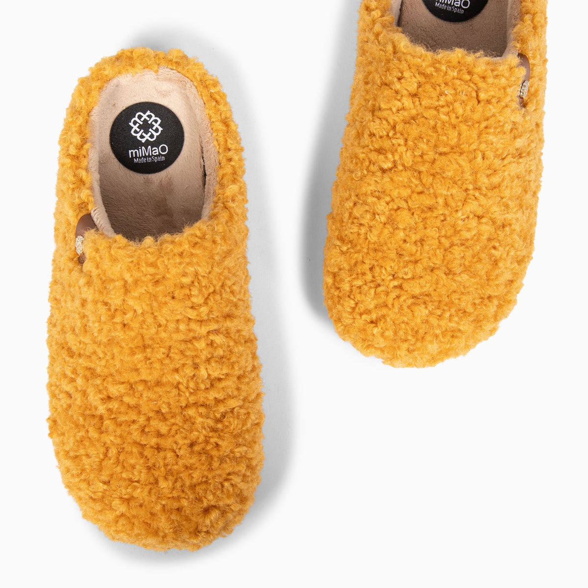 Ocre | KOMFY DREAMS · vista 6