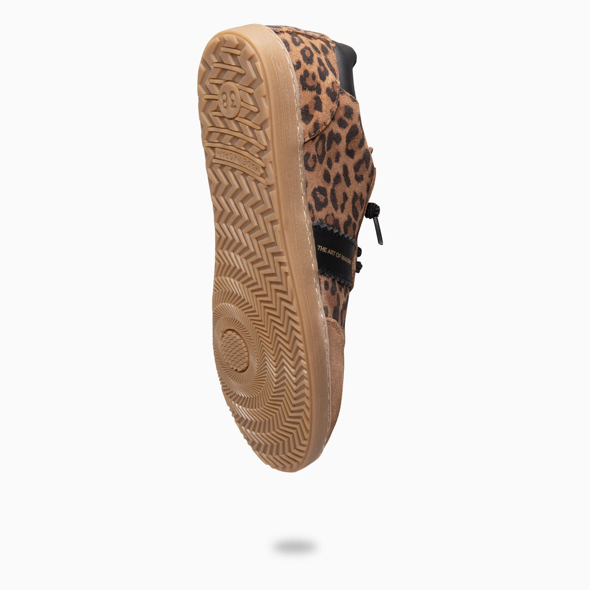 Leopardo | STÜDIO 01 · vista 9