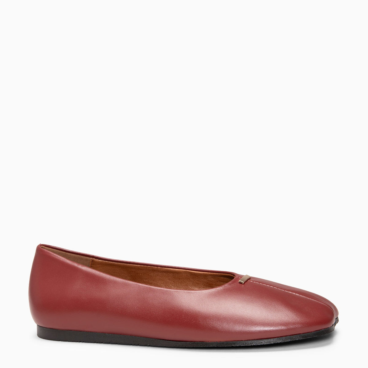 Rojo | CALA · vista 3