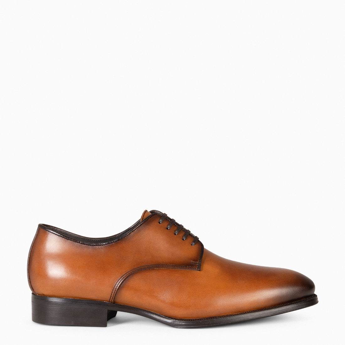 GRECO · Cuero